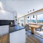Stylish By Slopes