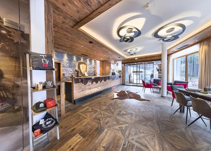 Chalet Stylish By Slopes Neukirchen am Großvenediger