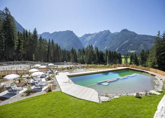 Stylish By Slopes Chalet Neukirchen am Großvenediger